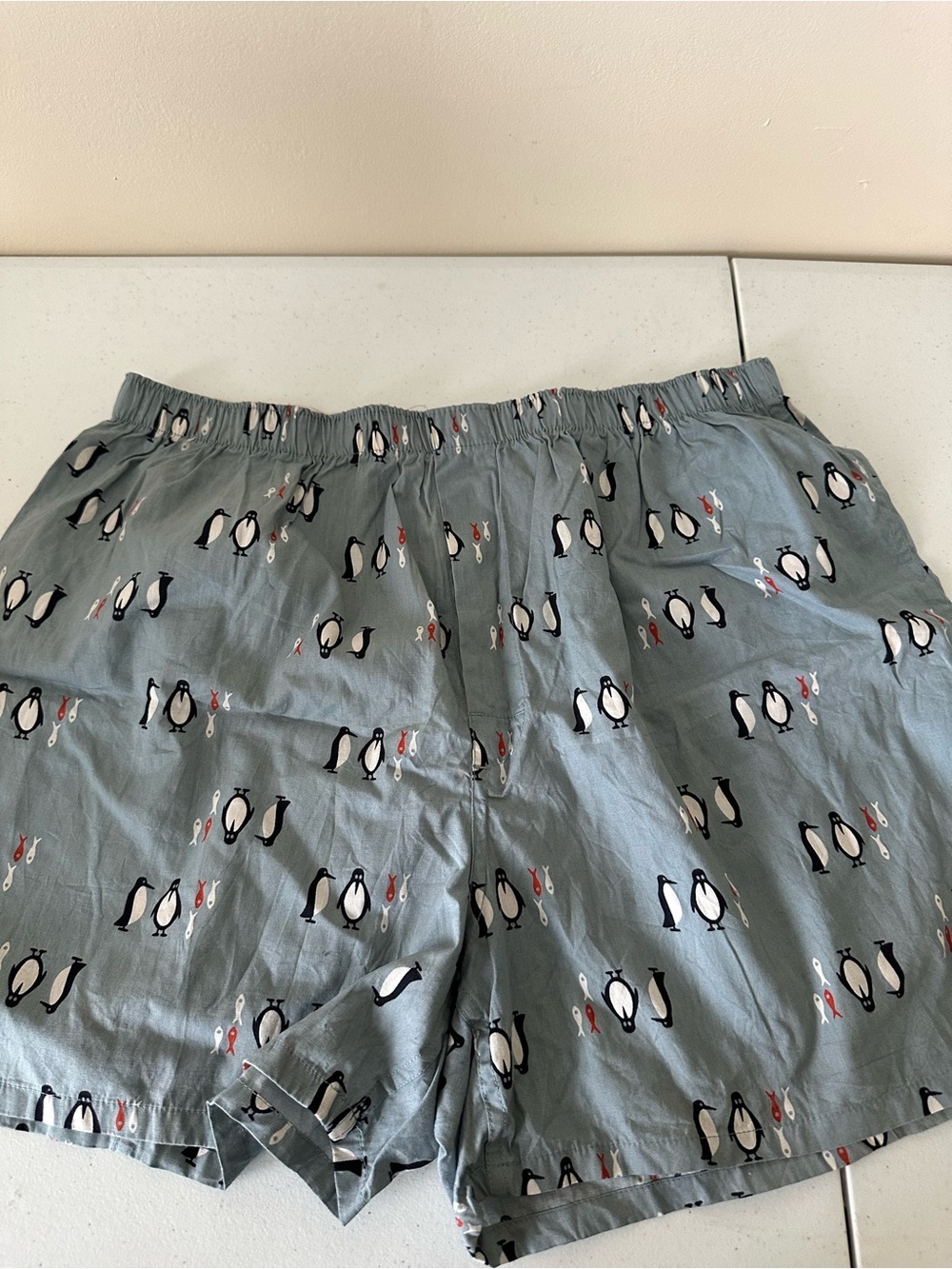 Gap men's Penguin Print Gray boxers size XL/ NWOT 1362